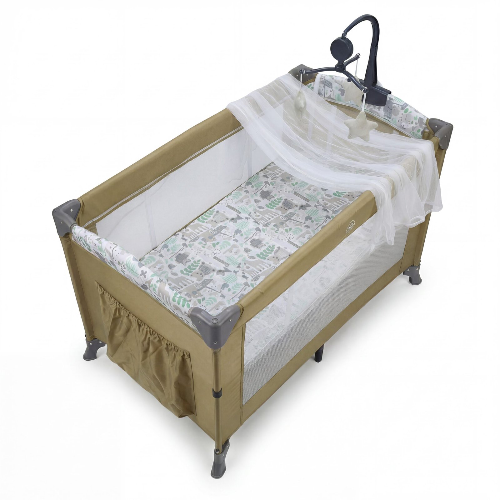 سرير أطفال متنقل دورين (Baby Travel Cot) قابل للطي مع ناموسية، فتحة جانبية بسوستة، ألعاب معلقة، وعجلات بفرامل – محبس للأطفال (kdd7)-khaki