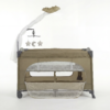 سرير أطفال متنقل دورين (Baby Travel Cot) قابل للطي مع ناموسية، فتحة جانبية بسوستة، ألعاب معلقة، وعجلات بفرامل – محبس للأطفال (kdd7)-khaki