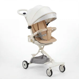 ميني أسترولر NIVORRA《 NIVORRA Mini Stroller R13 》 وزن خفيف 6.3 كيلو وقابلة للطي بسهولة + حزام أمان خماسي النقاط ومقعد مبطن مريح + تعديل المقعد للاتجاهين مع مظلة علوية للحماية من الشمس + مقبض دفع خلفي للتحكم وفرامل خلفية للأمان + عجلات مرنة ومسند قدم وسلة تخزين سفلية للمستلزمات
